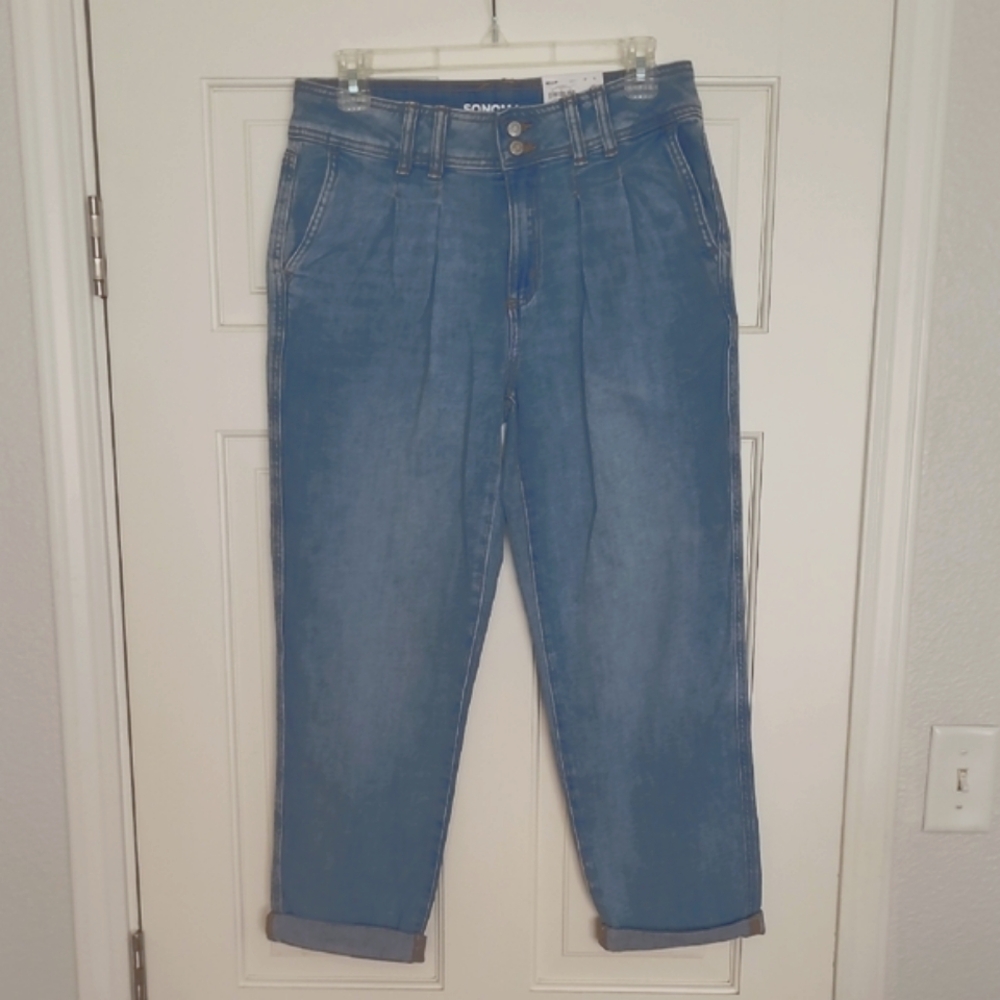 Sonoma Women's Relaxed Blue Jeans Size 6